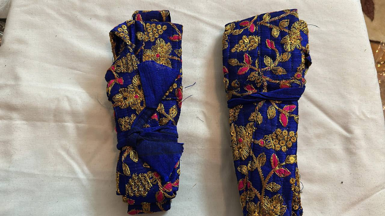 Blue with PInk Golden Hajoori Gatra | Small Pech Kabaj | 9" Kirpan