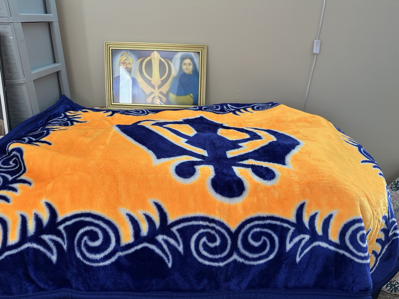 Rumala Sahib - Blue Khanda Woolen for Winter